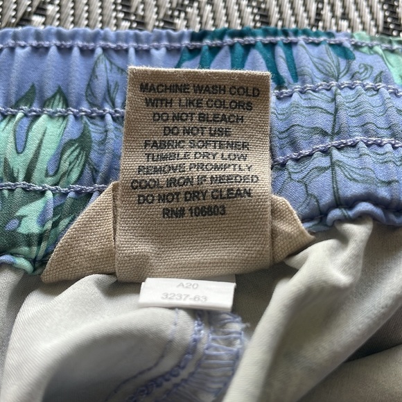 Duluth Trading Company Swim Shorts - Picture 7 of 7